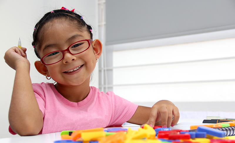 child in play therapy session in charlotte nc